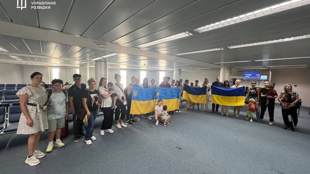 Україна евакуювала своїх громадян з Лівану