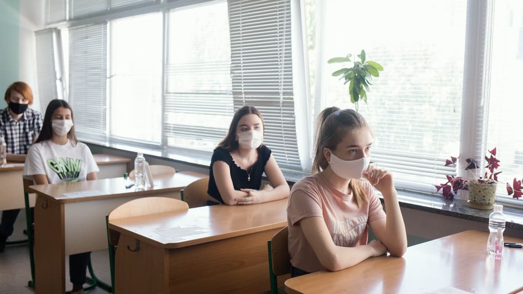 В Україні стартувала основна сесія зовнішнього незалежного оцінювання, перший іспитом абітурієнти склали математику, Київ, 25 червня 2020 року