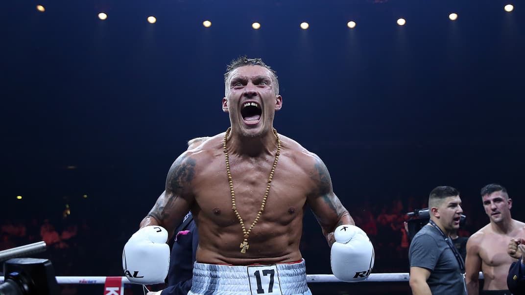 Украинский боксер Александр Усик