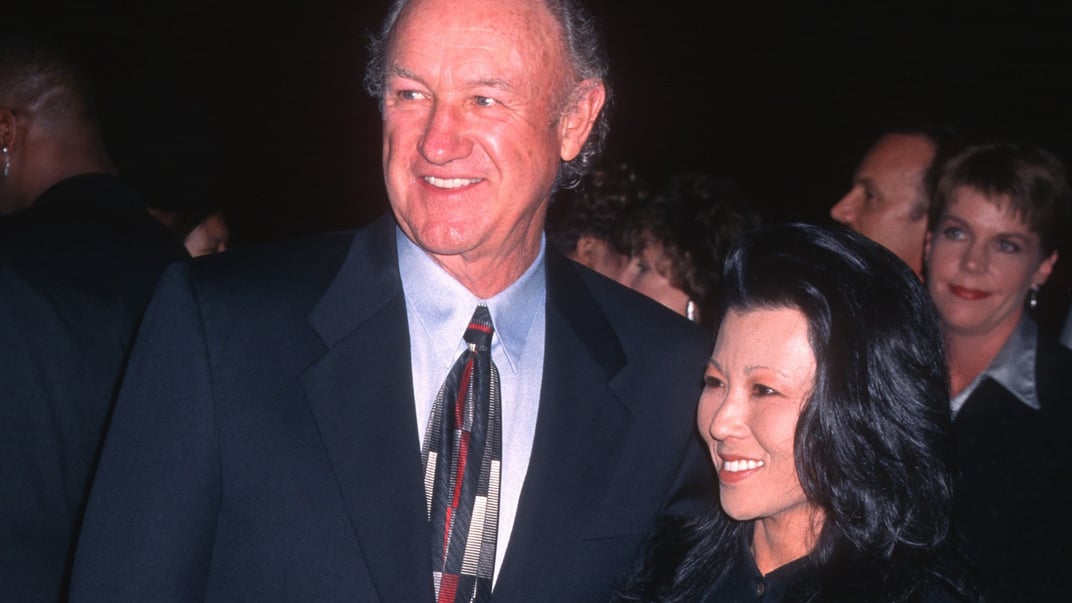 Джин Гекмен і його дружина Бетсі Аракава під час прем'єри стрічки The Chamber, жовтень 1996 року