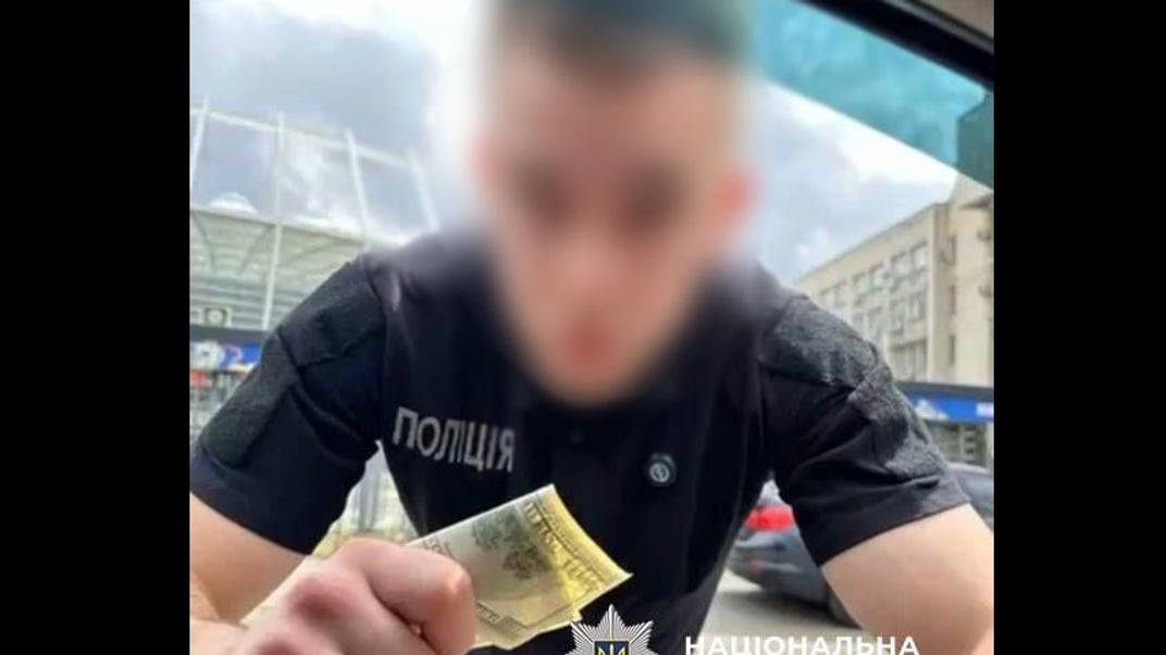 Правоохоронці викрили блогерів, які фільмували відео у формі поліції