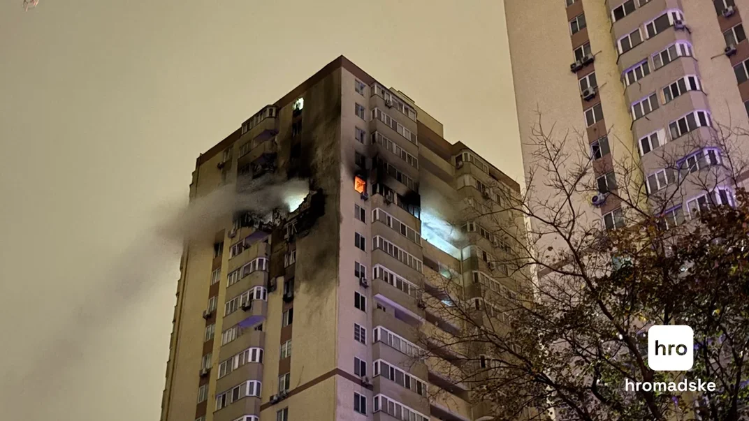 Дом в Соломенском районе Киева, в который попал беспилотник, 25 октября 2024 года