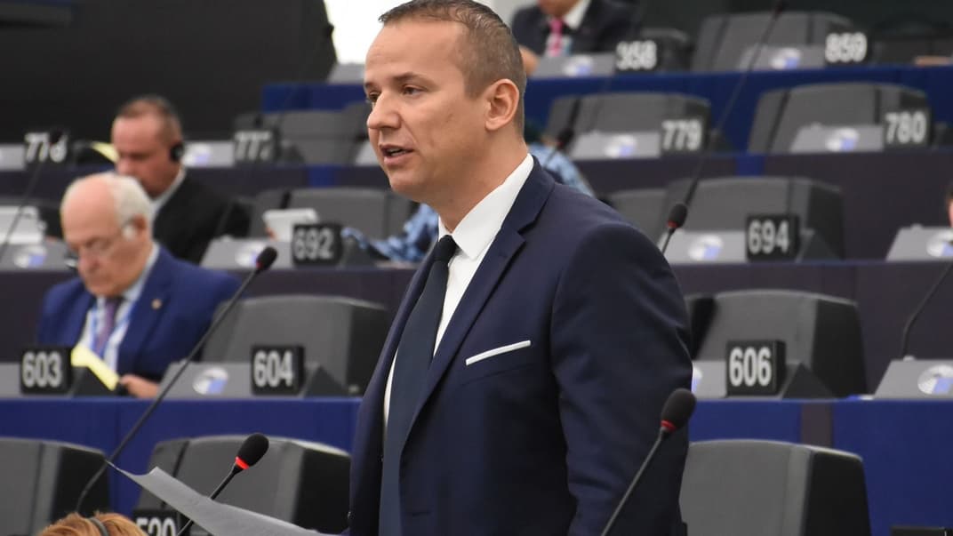 Лидер венгерской ультраправой партии «Наша Родина» Ласло Тороцкаи