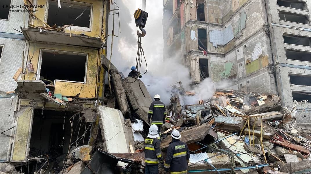 Последствия удара по Запорожью, произошедшего в ночь на 9 октября