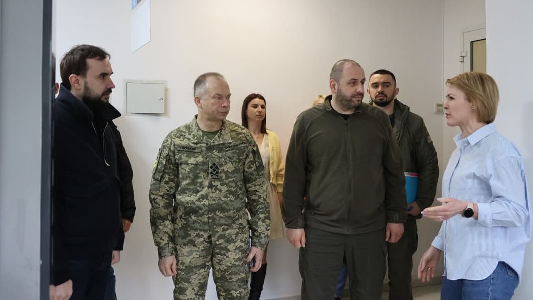 Умеров и Сырский во Львовском центре рекрутинга