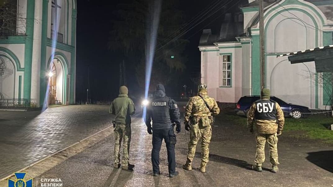 СБУ пришла с обысками в УПЦ МП в трех областях Украины