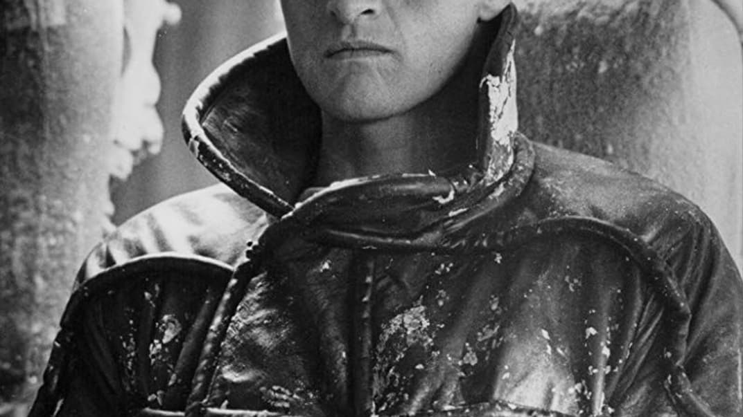 Рутгер Хауэр в роли репликанта Роя Бэтти в фильме «Бегущий по лезвию»