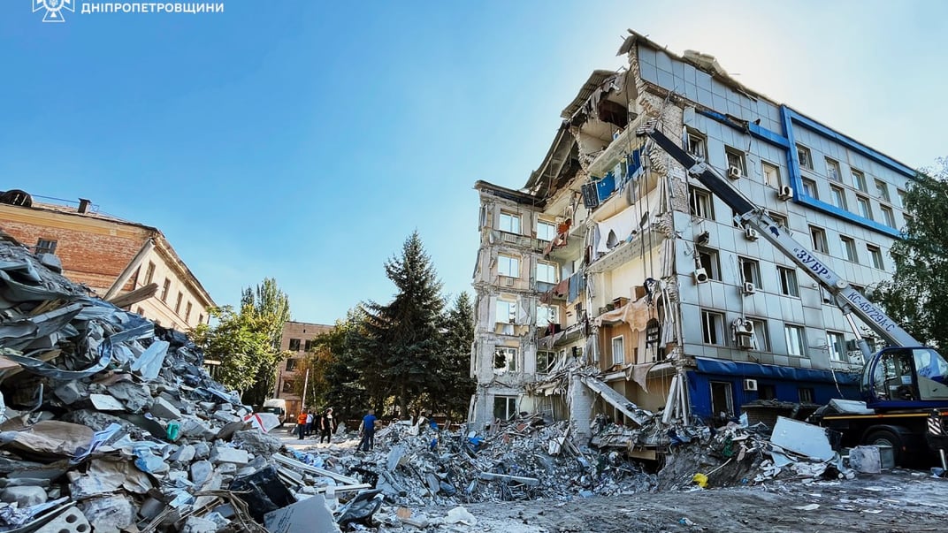 На месте управления полиции в Кривом Роге завершили разбор завалов