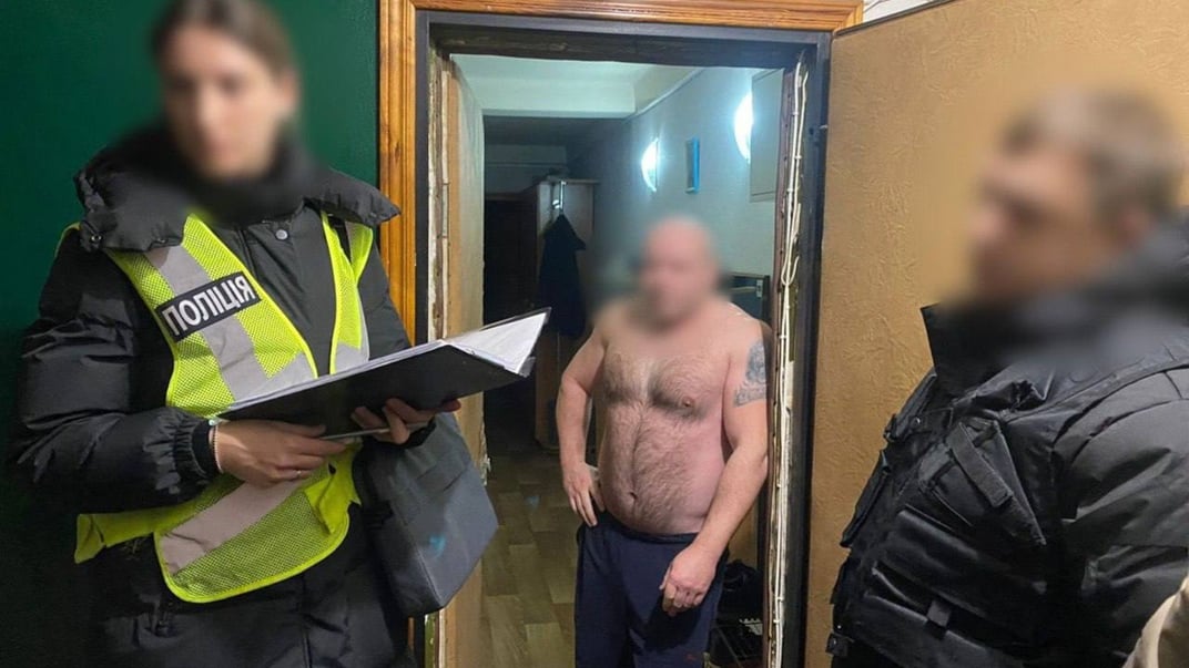 Причетним до вивезення призовників за кордон вручають підозри Причетним до вивезення призовників за кордон вручають підозри