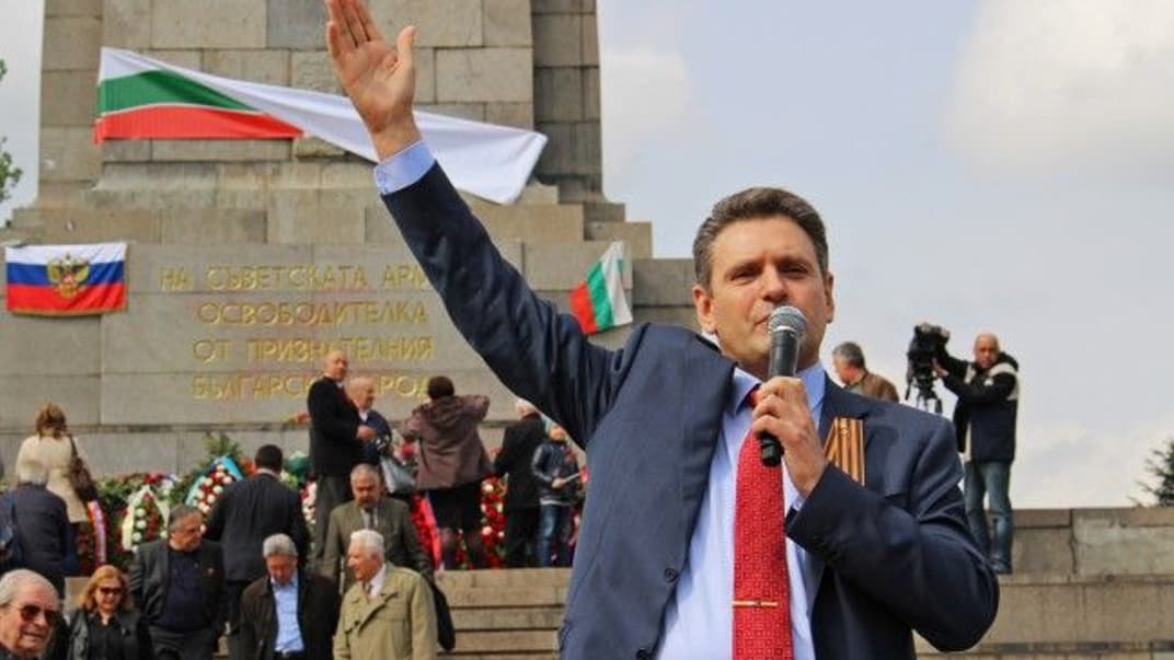 Николай Малинов