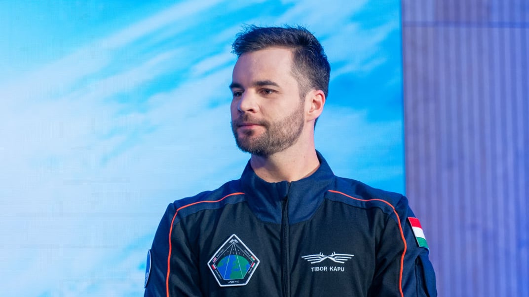 Угорський астронавт Тібор Капу