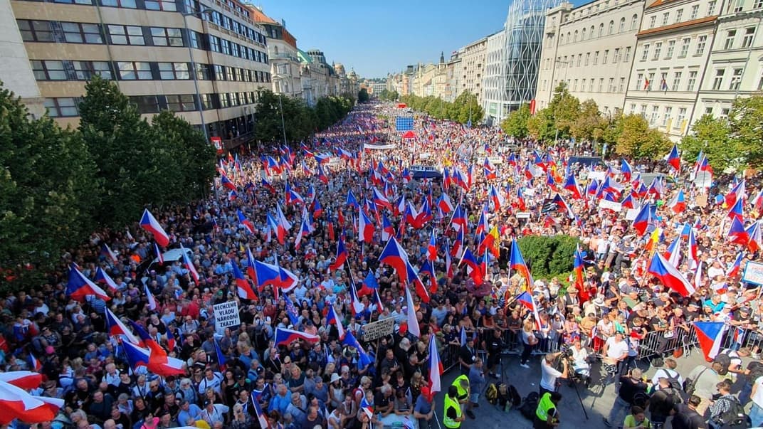 Акція протесту проти чеського уряду на Вацлавській площі в Празі, 16 вересня 2023 року