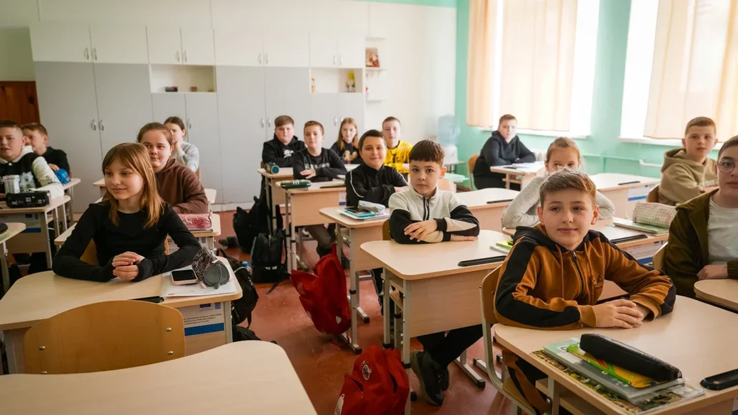 Ілюстративне фото. Діти у школі