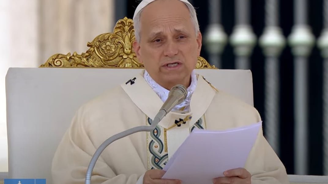 Папа Римський Лев XIV під час промови на церемонії своєї інтронізації