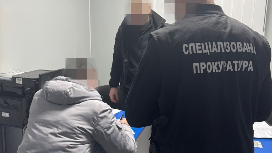 Військового підозрюють у побитті вчителя своєї доньки Військового підозрюють у побитті вчителя своєї доньки