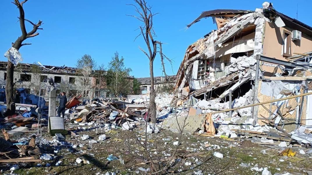 Наслідки ракетного удару по Підгородненській громаді Дніпровського району Дніпропетровщини