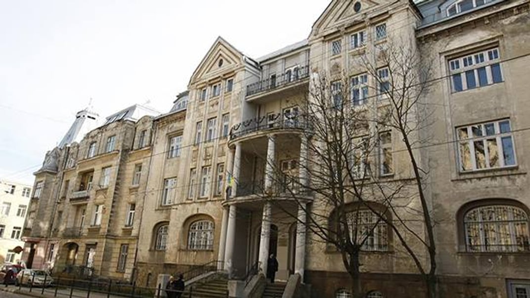 Будівля факультету журналістики Львівського університету імені Івана Франка Будівля факультету журналістики Львівського університету імені Івана Франка