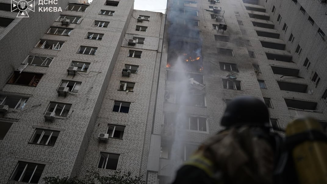 Будинок у Києві, який атакували російські дрони