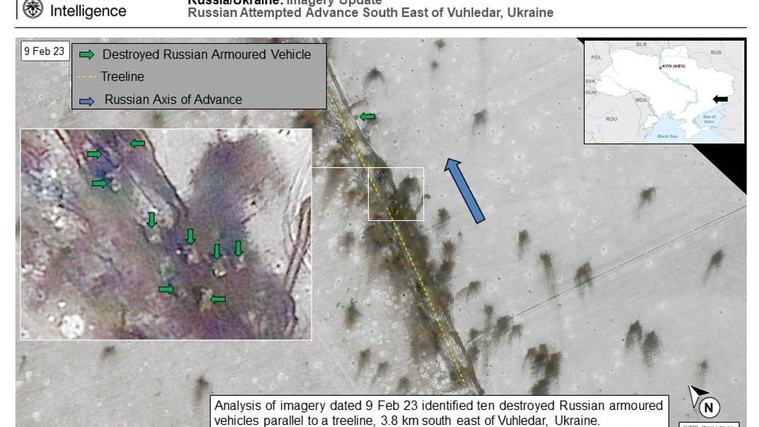 Снимки, на которых видны сосредоточенные потери российской техники на Угледарском направлении