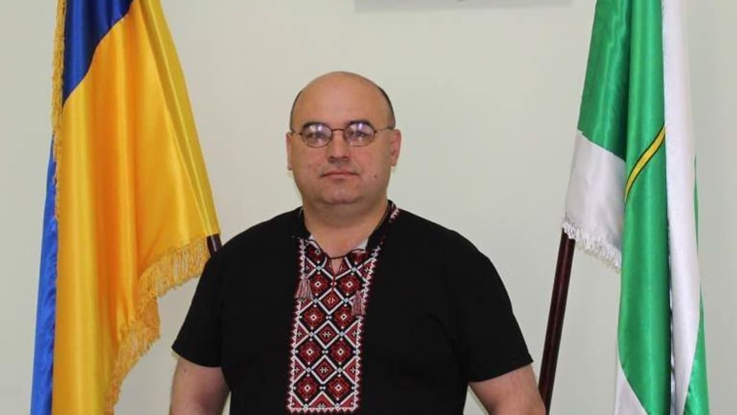 Від COVID-19 помер міський голова Новгорода-Сіверського на Чернігівщині. Йому було 47 років, і він перемагав на виборах