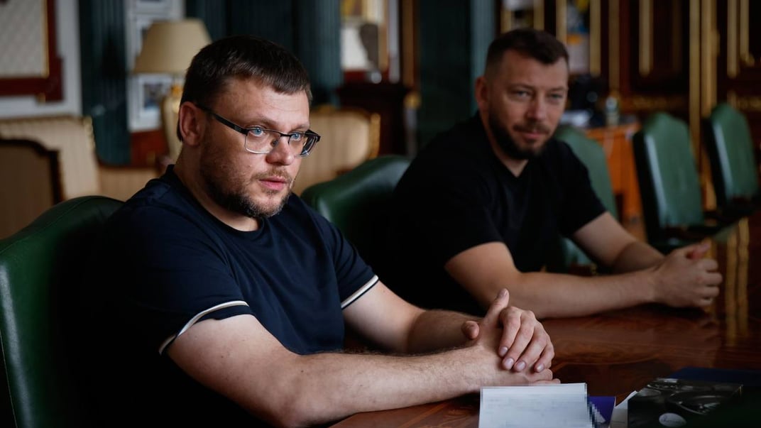 Директор НАБУ Семен Кривонос (ліворуч) та керівник САП Олександр Клименко