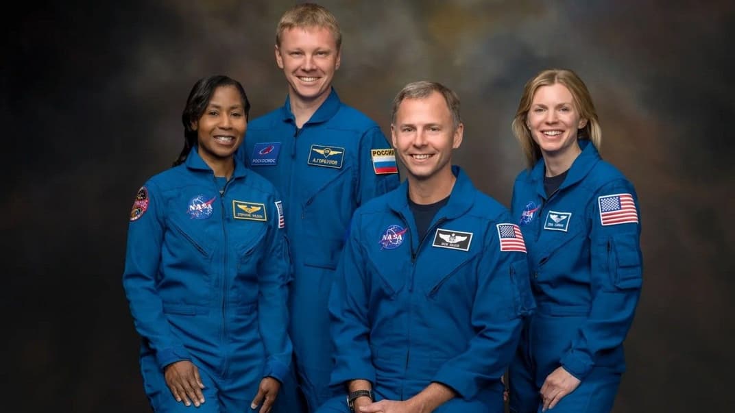 Члени місії NASA SpaceX Crew-9 (зліва на право): спеціалісти місії Стефані Вілсон та Олександр Горбунов, пілот Нік Хейг та командирка космічного корабля Зена Кардман