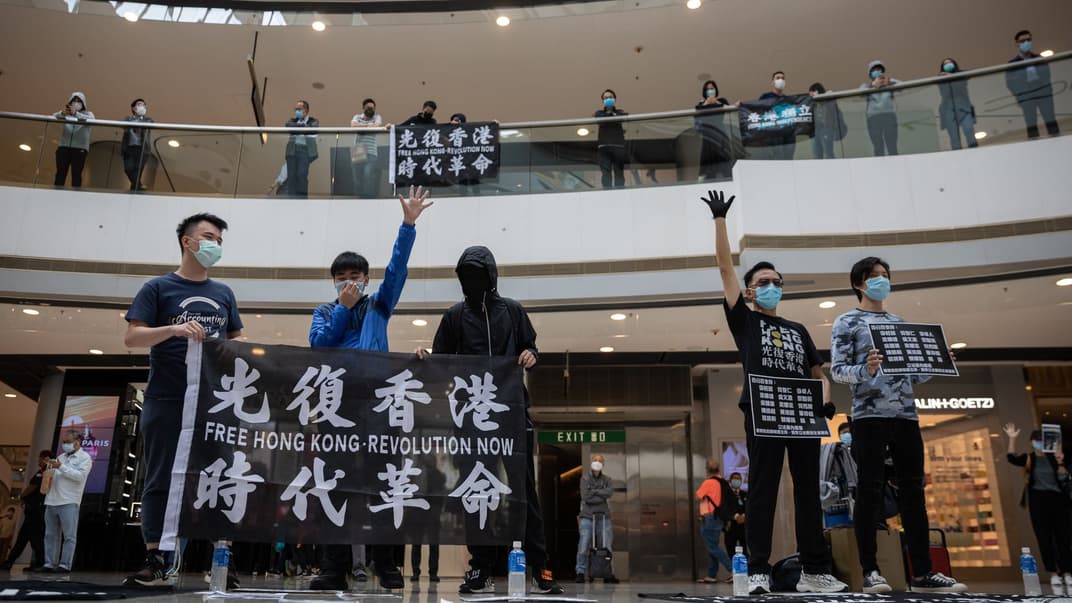 В Гонконге, несмотря на карантин, возобновились акции протеста