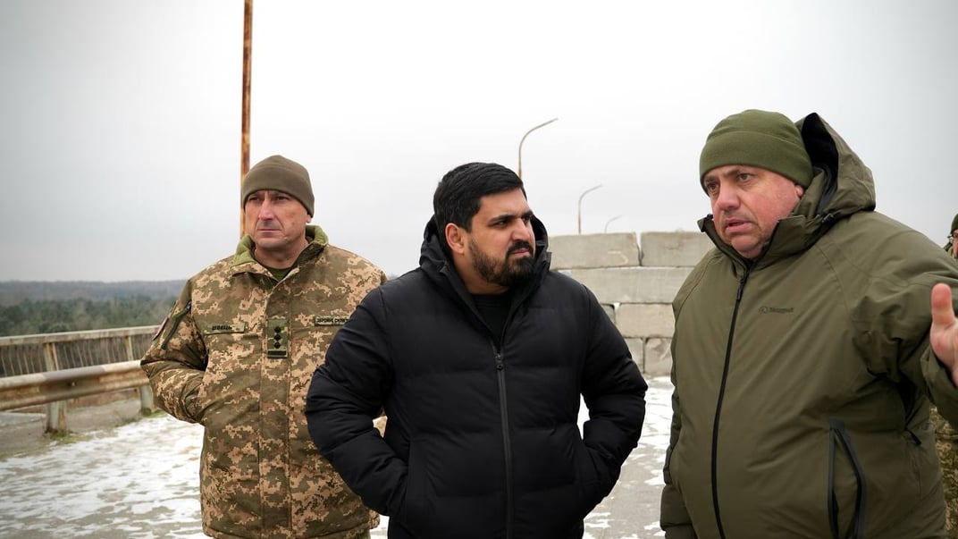 Ілюстративне фото. Тимур Ткаченко з військовими