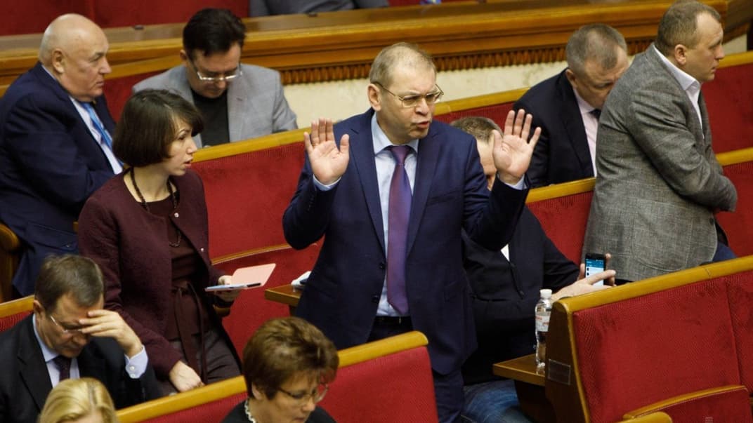 Апелляционный суд оставил под стражей экс-депутата Пашинского