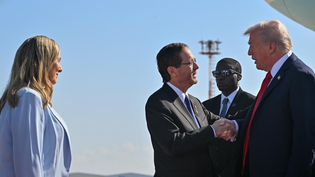 Президент Ізраїлю Іцхак Герцоґ з американським колегою Дональдом Трампом, 13 жовтня 2025 року