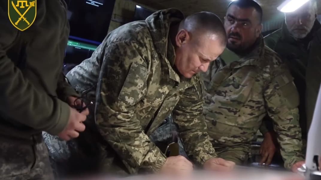 Иллюстративная фотография. Александр Тарнавский в Донецкой области, 2023 год