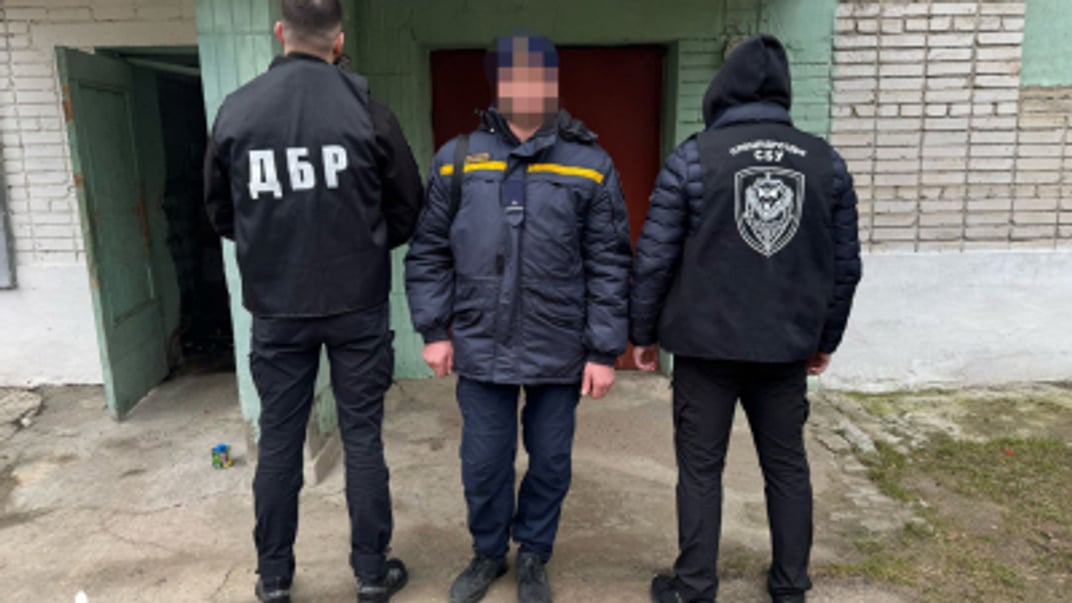 Работника ГСЧС в Сумской области подозревают в оправдывании российской агрессии