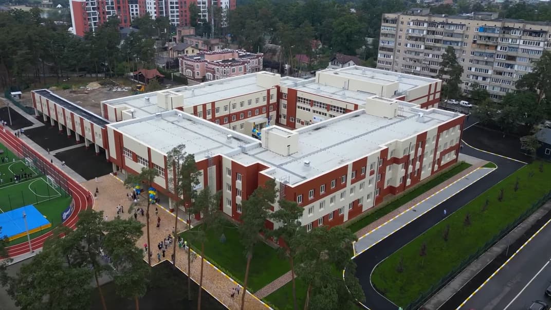 Восстановленный лицей в Ирпене