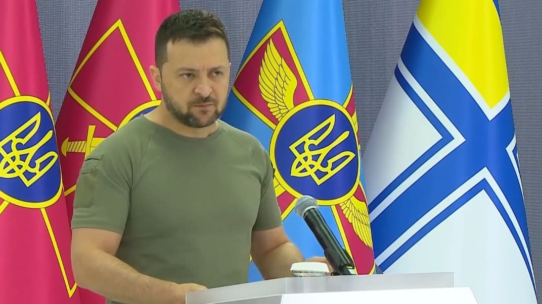 Президент Владимир Зеленский выступает с представлением нового министра обороны Украины Рустема Умерова, 7 сентября 2023 года