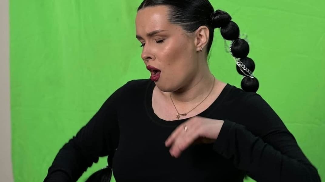 Екатерина Заботкина переводила нацотбор на жестовый язык