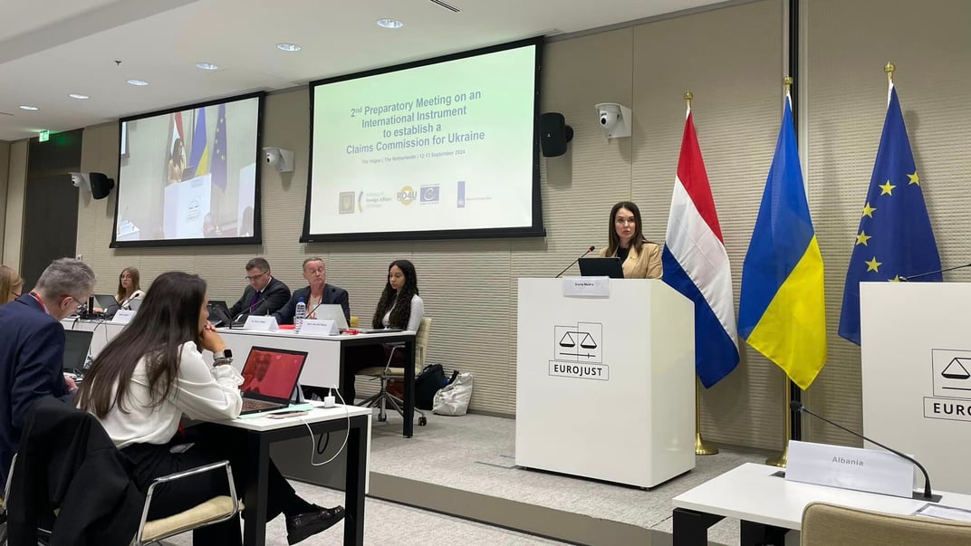 Зустріч дипломатів у Гаазі