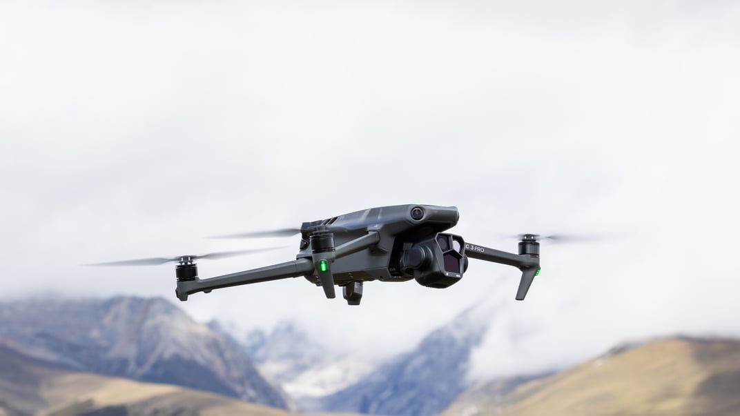 Дрон Mavic, который производит китайская компания DJI