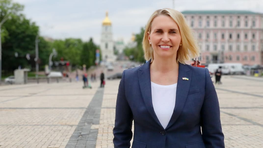 Посол США в Україні Бріджит Брінк