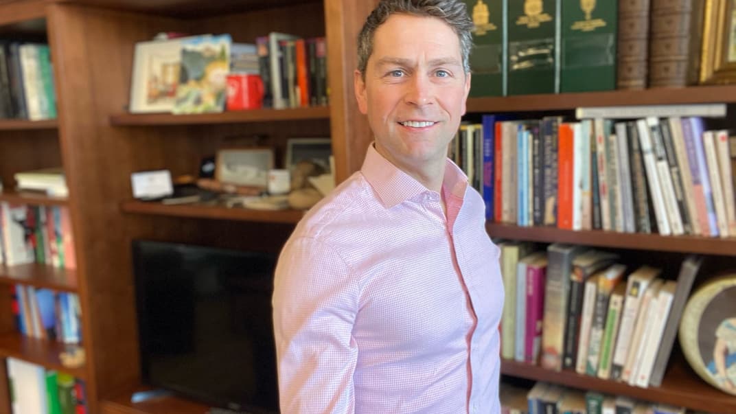 Уильям Амос