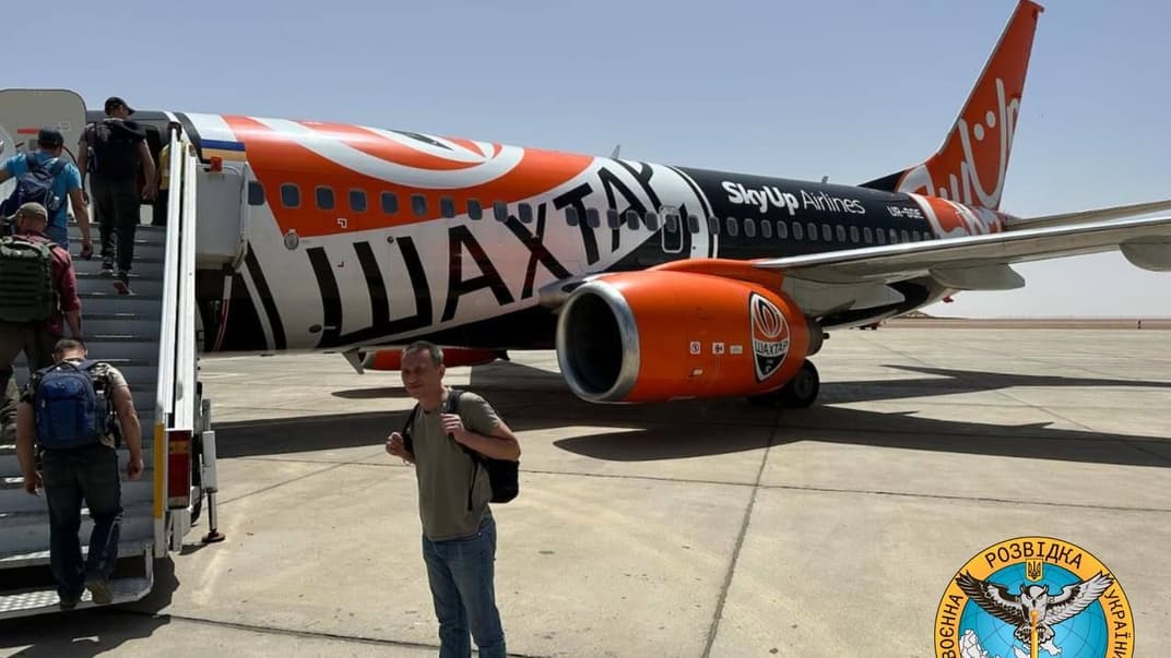 Самолет, эвакуировавший украинцев из Судана
