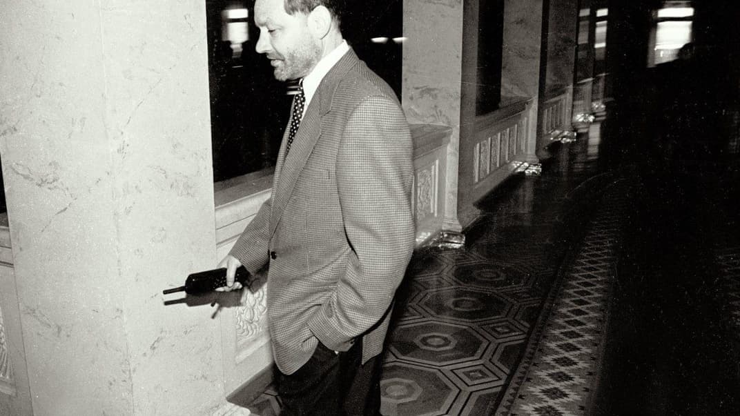 Народний депутат України і бізнесмен Євген Щербань у кулуарах Верховної Ради України, в Києві, 1994 рік.