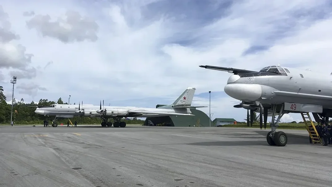 російські Ту-95, які було уражено в результаті операції СБУ «Павутина»