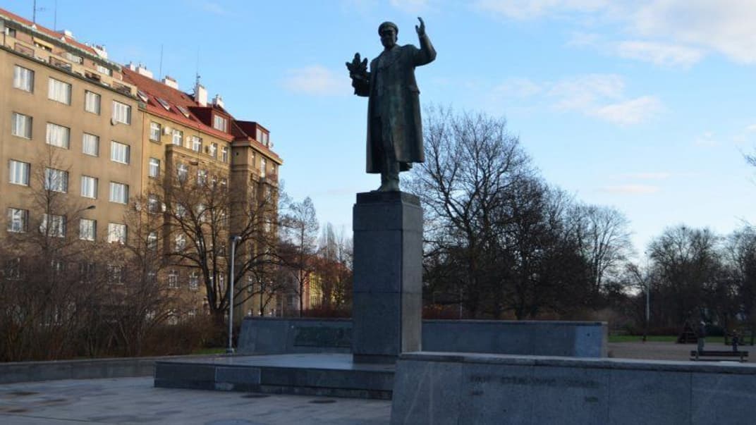 Пам'ятник маршалу СРСР Івану Конєву у Празі