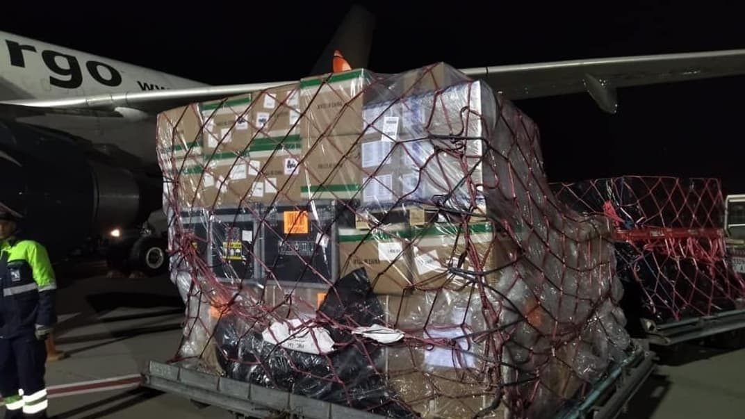 Партія iPhone 13 в аеропорту «Бориспіль», 9 жовтня 2021 року