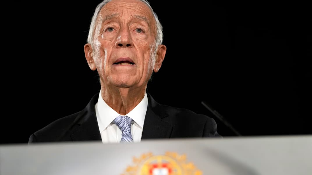 Президент Португалии Марселу Ребелу де Соуза во время выступления после проведения заседания Государственного совета в президентском дворце Белем в Лиссабоне, 9 ноября 2023 года