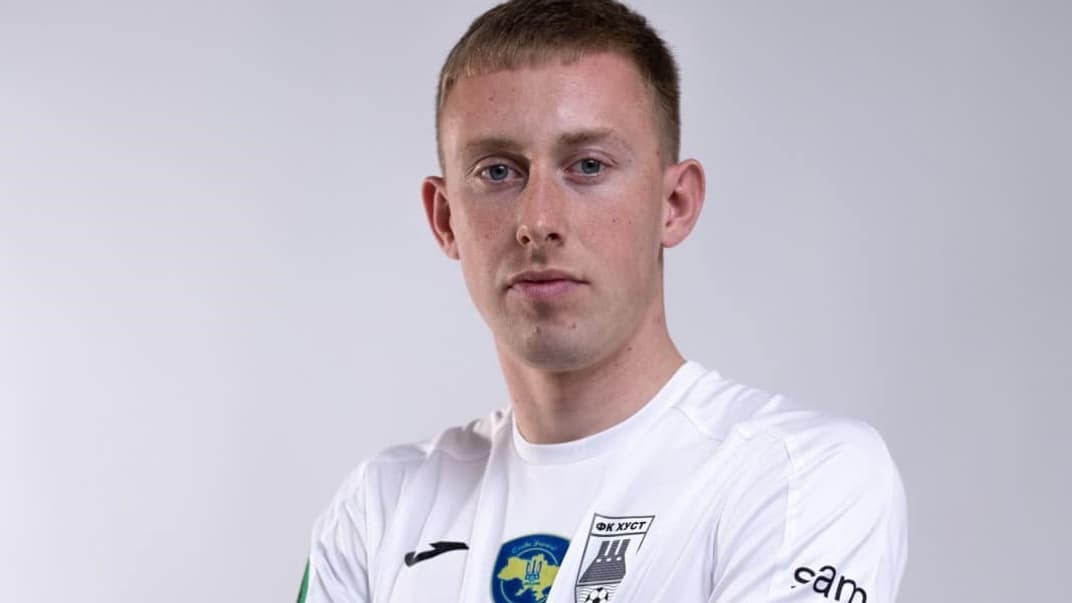 Футболіст команди команда «Хуст» Микола Сираш