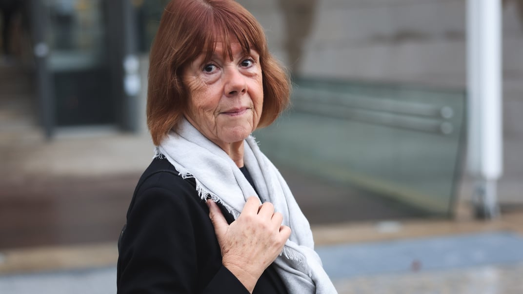 Жизель Пеліко дорогою до суду, Авіньйон, Франція, 8 жовтня 2024 року