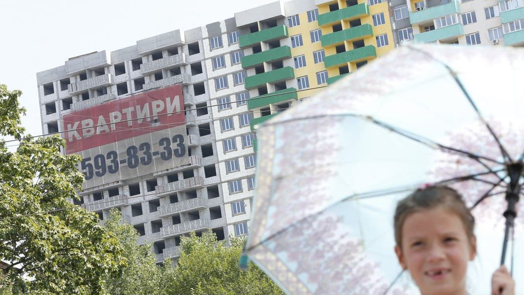 Новобудова на Харківському шосе.