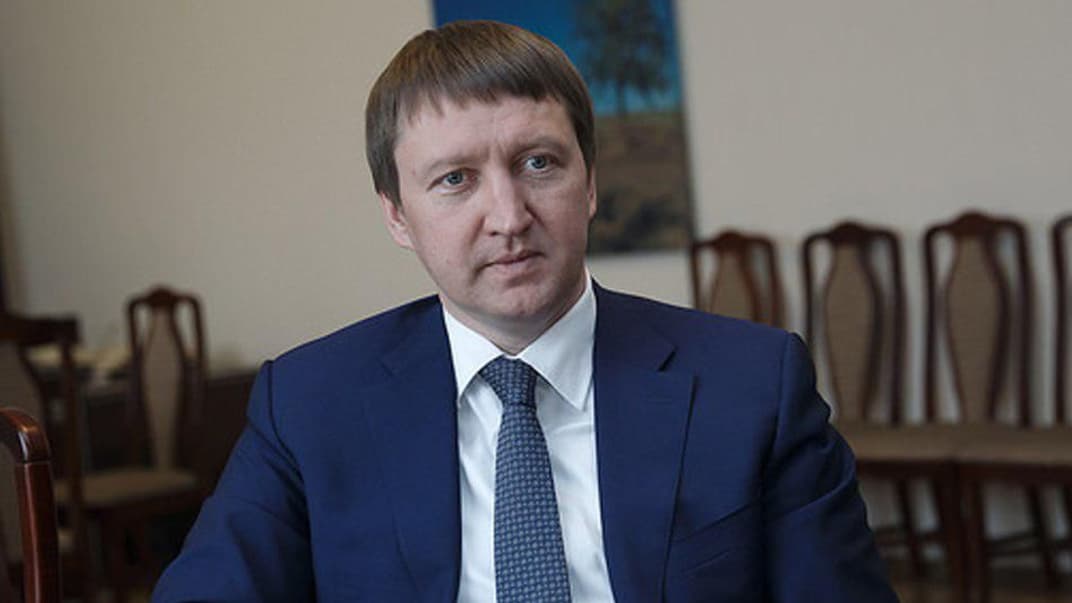 В аварии вертолета в Полтавской области погиб экс-министр АПК Кутовой