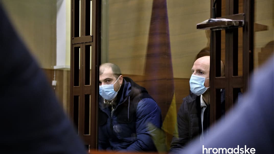 Иван Новотный и Сергей Мысливый — обвиняемые в похищении и истязании Игоря Луценко, Владислава Иваненко, Юрия Вербицкого в январе 2014 года, в результате чего последний скончался, в Белоцерковском районном суде Киевской области, 16 января 2021 года